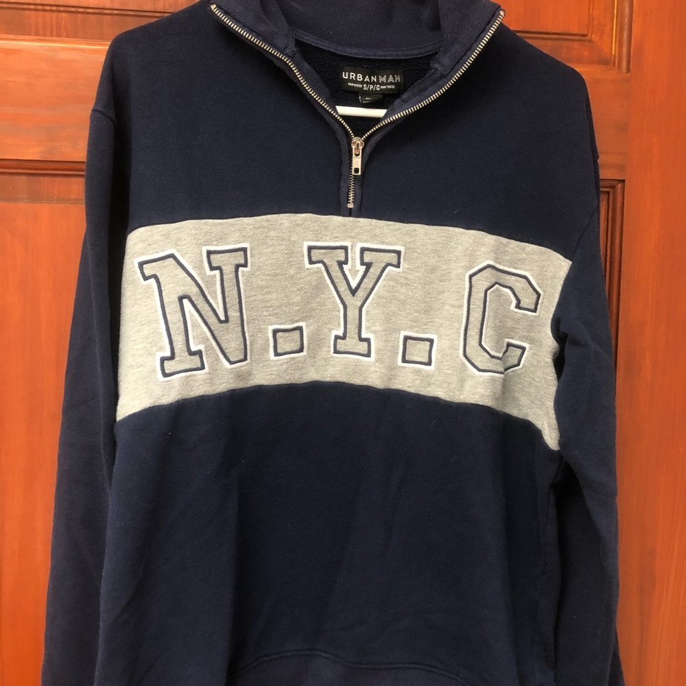 NYC half zip sweater